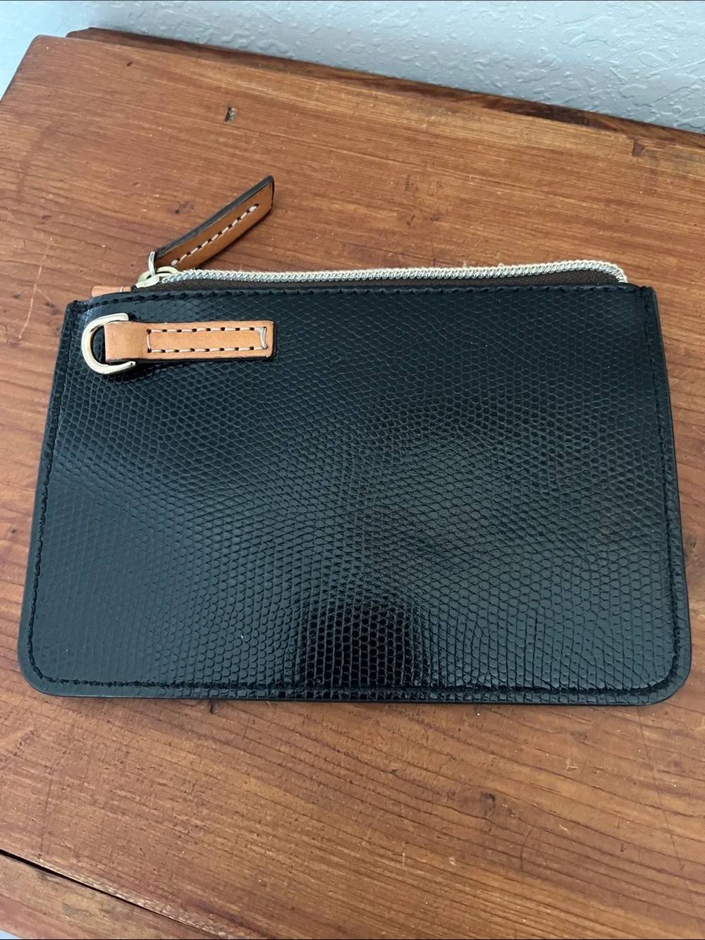 Dooney & Bourke lizard Embossed black Leather Zip Pouch / Rare Hot Pink Interior